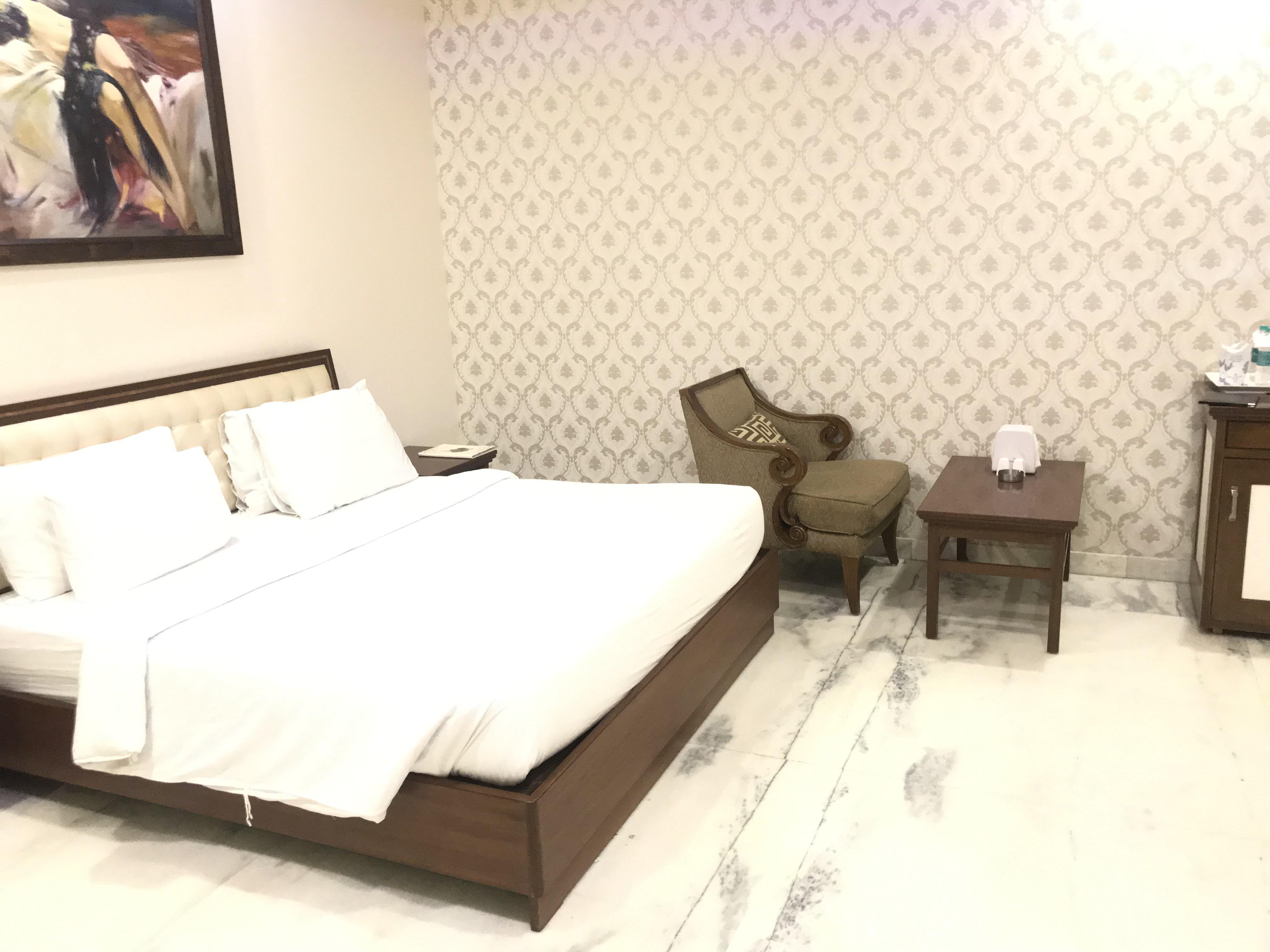 Hotel Leela Grande Karnal Luaran gambar