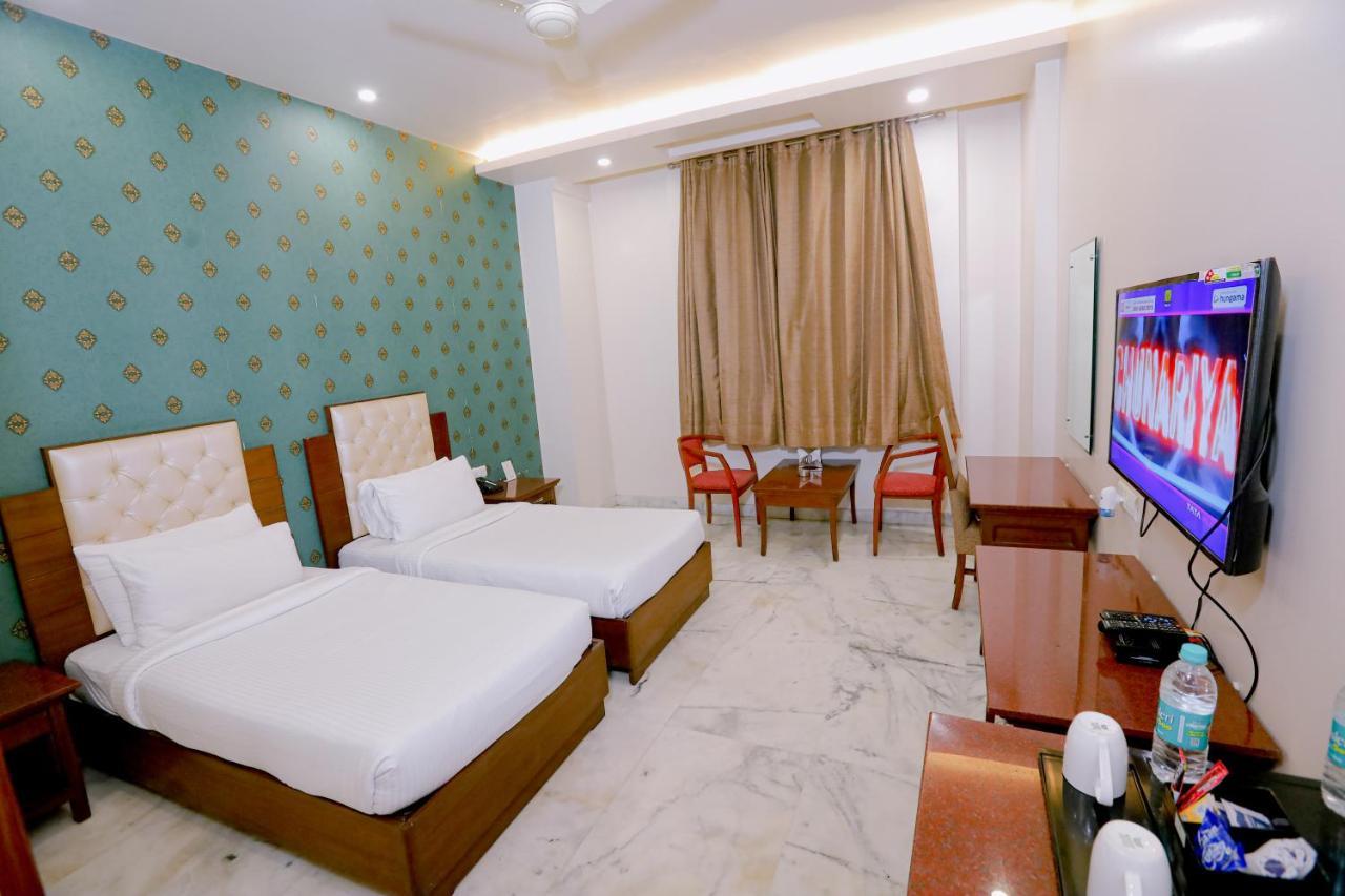 Hotel Leela Grande Karnal Luaran gambar