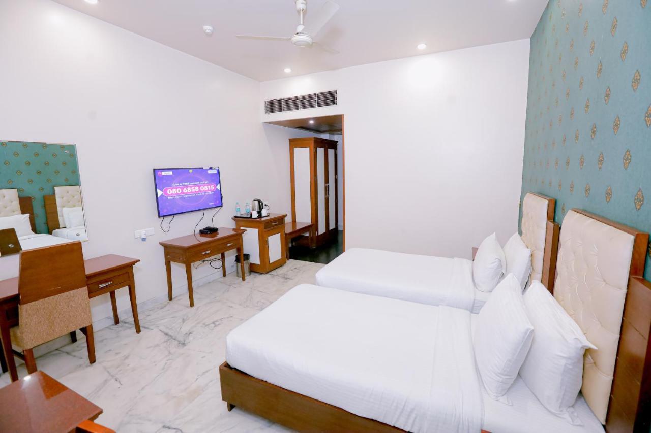 Hotel Leela Grande Karnal Luaran gambar