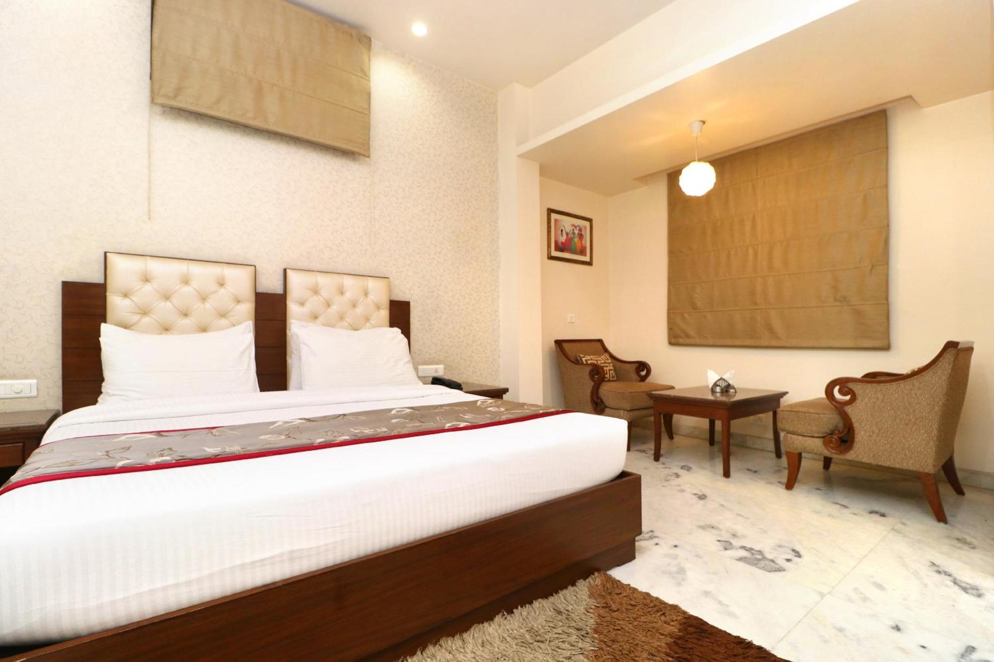 Hotel Leela Grande Karnal Luaran gambar