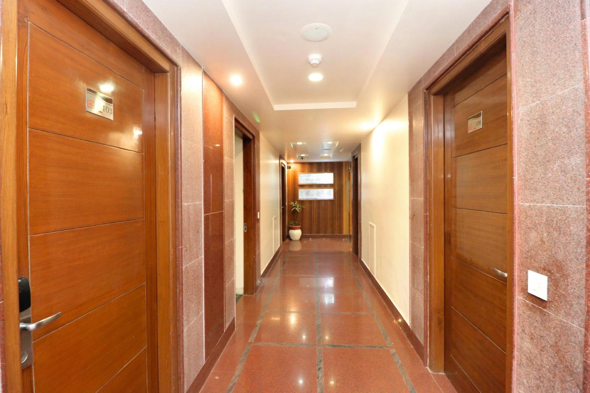 Hotel Leela Grande Karnal Luaran gambar