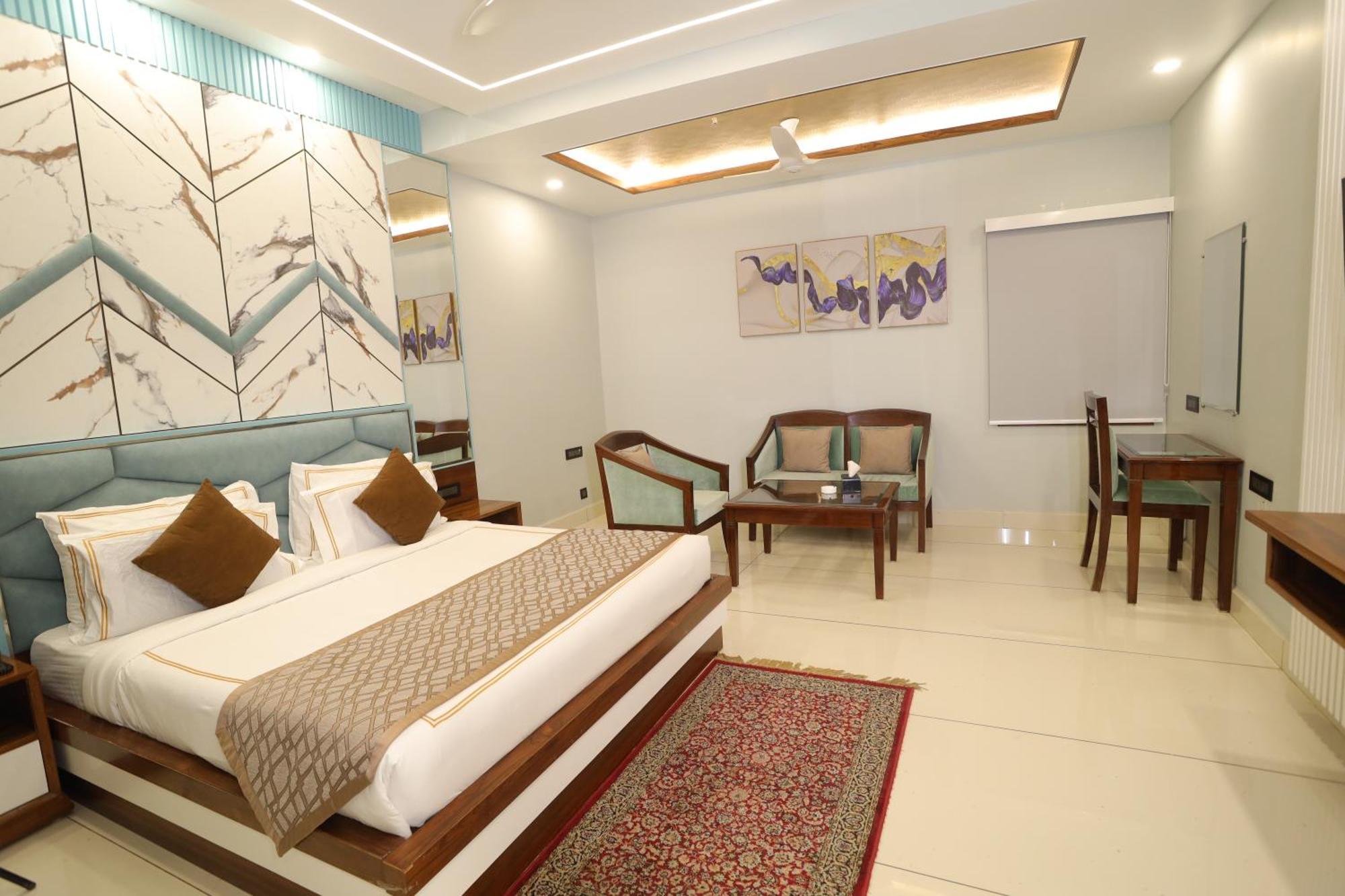 Hotel Leela Grande Karnal Luaran gambar