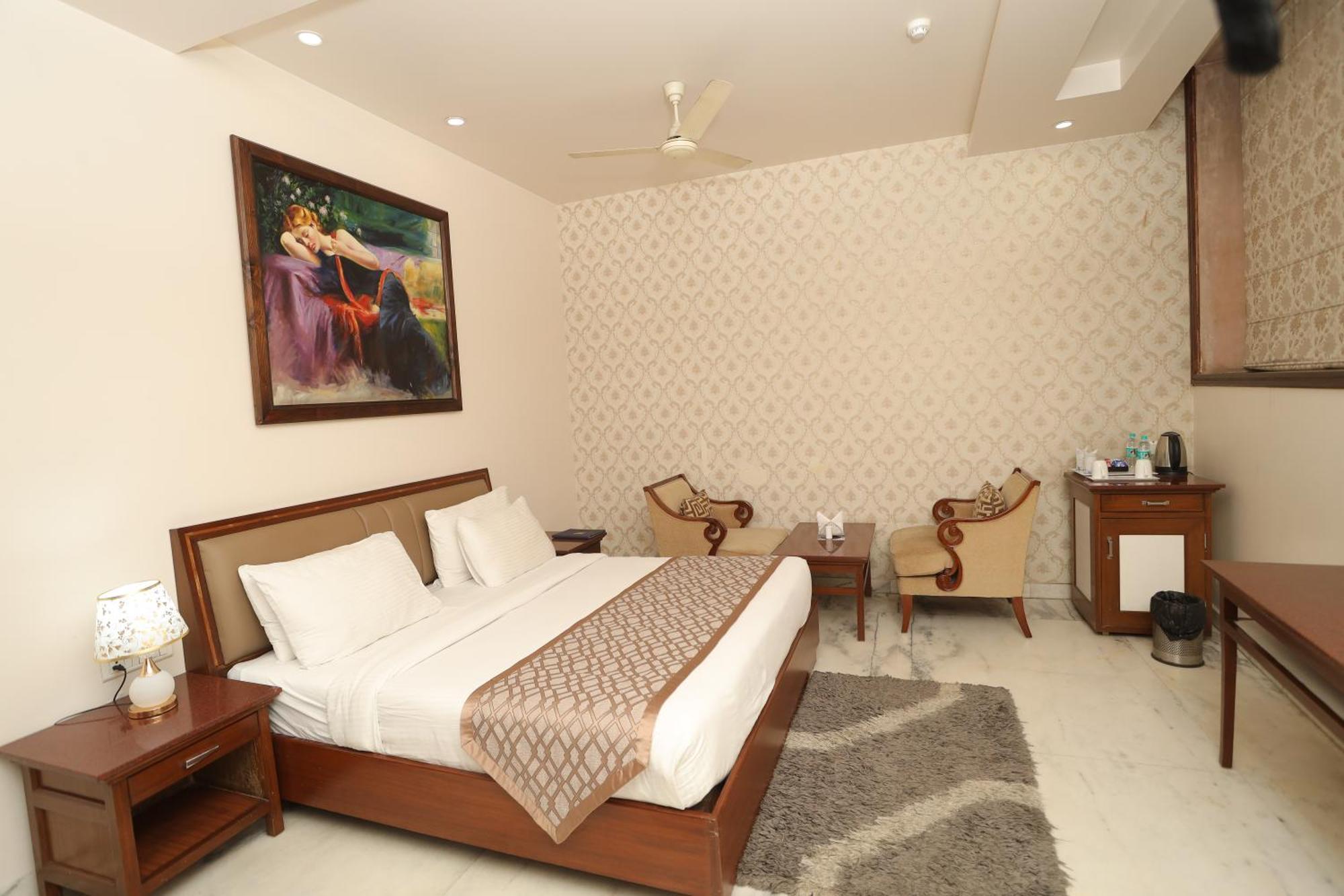 Hotel Leela Grande Karnal Luaran gambar